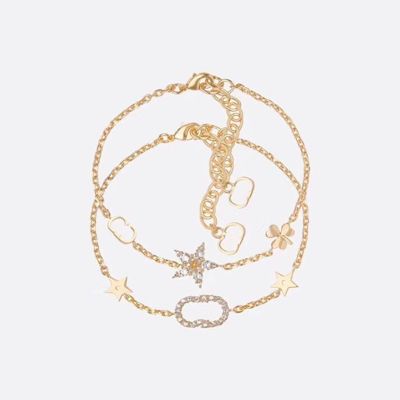 

Fashion Light Gold Bracelets Inlaid Diamond Two Piece Bracelet Yellow Brass Star Letter Collar Designers For Womens Jewerly