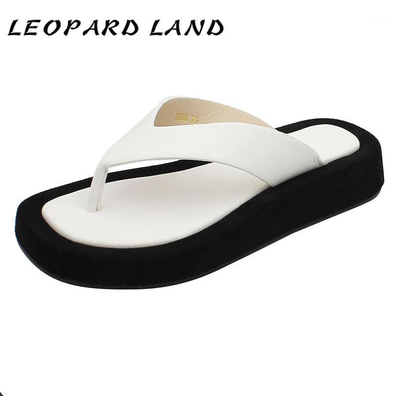

LEOPARD LAND 2020 Women's Comfortable Slippers Female Clip Feet Bottom Flip Flops Bottom Open Toe Beach Shoes TWS-8881, Black