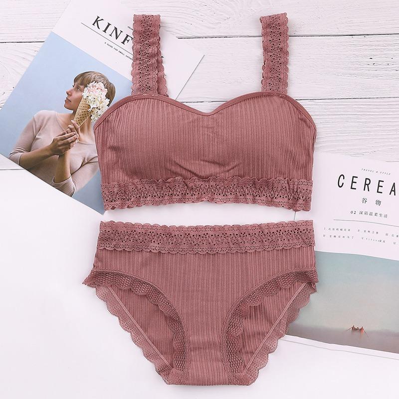

2020 Summer Women Sexy Lace Bra Panties Set Breathable Tube Tops Fashion Seamless Bra Brief Sets Sexy Lingeries1, Beige