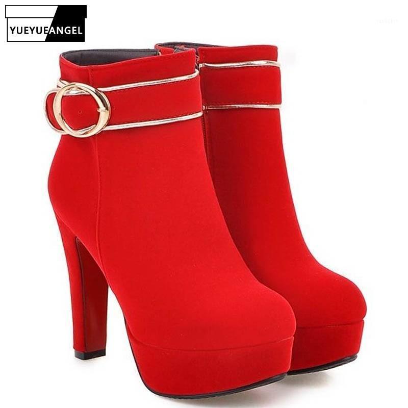 

Winter Bride Wedding Shoes Red Buckle Design Faux Suede Womens Ankle Boots Round Top Retro Ladies Footwear Christmas Botas Mujer1