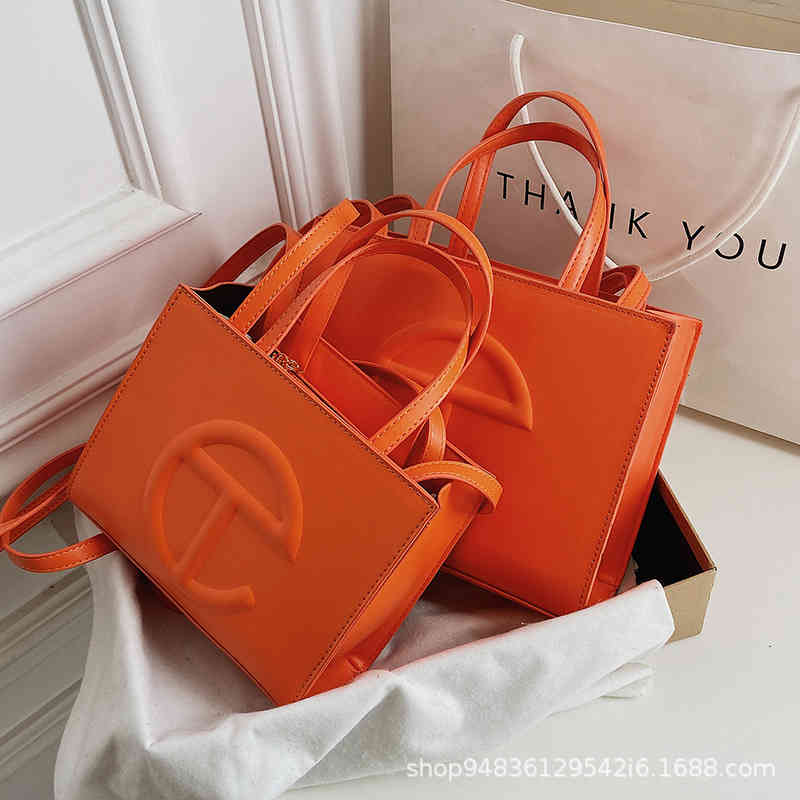 

Korean Pu Solid Color Bag 2021 Autumn New Fashion Messenger Portable Atmospheric Texture One Shoulder Small Square, White