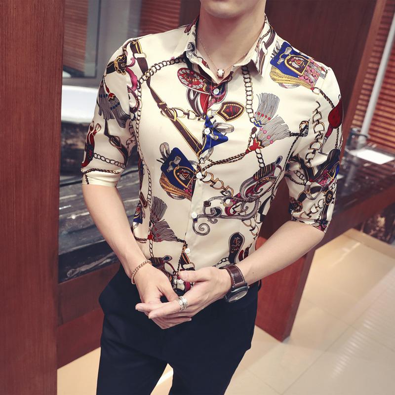 

Men's Half Sleeve Shirt 2020 Summer Fashion Golden Keychain Floral Slim Camisa Dos Homens Large 5XL Men's Social prom Men Shirt, White;black