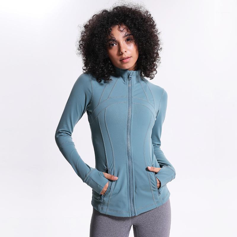 

2020 autumn and winter new yoga sports jacket women nylon stretch zipper running yoga long-sleeved top1, Beige