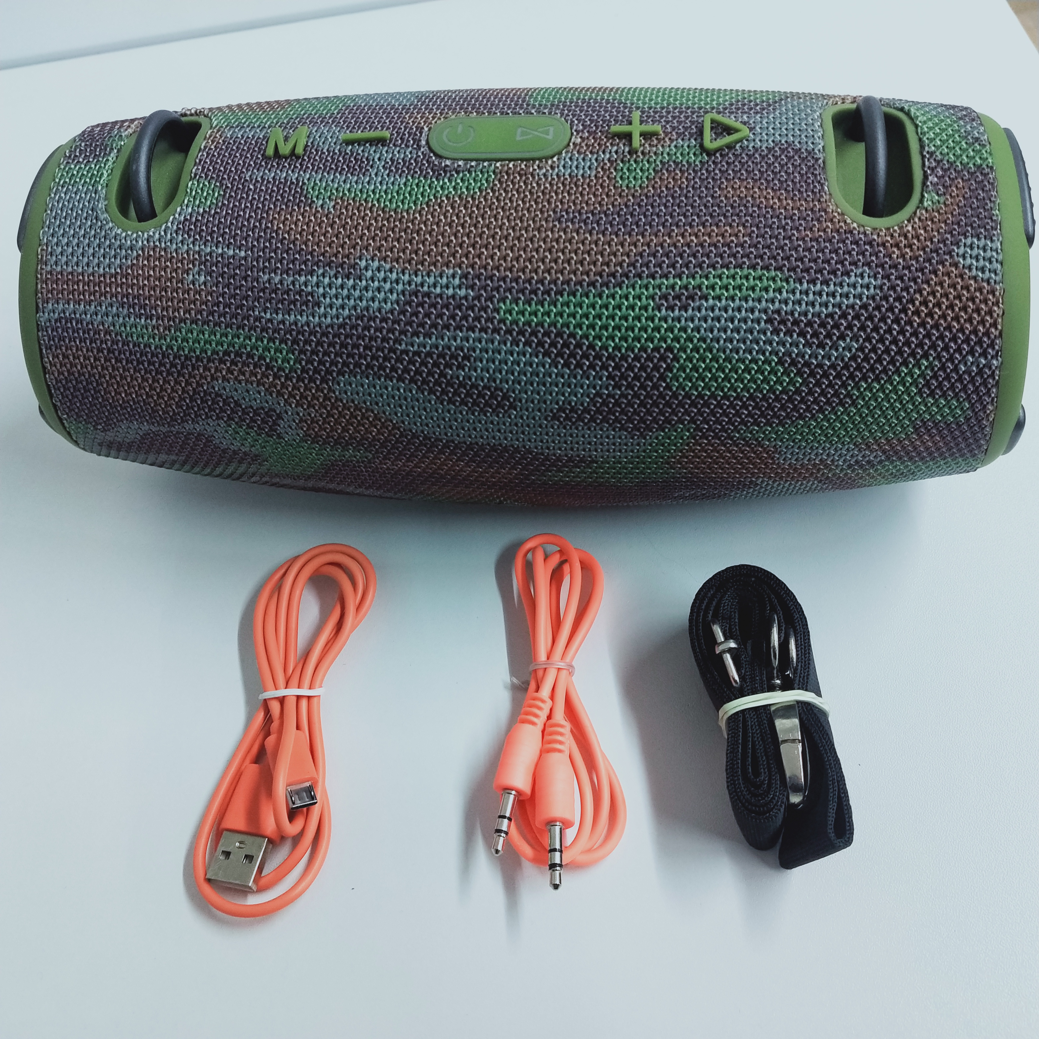 

Surging bass wireless buletooth speaker 1+1 serial function HIFI Subwoofer Music Center BoomBox Portable 3D Stereo 1200mAh Battery