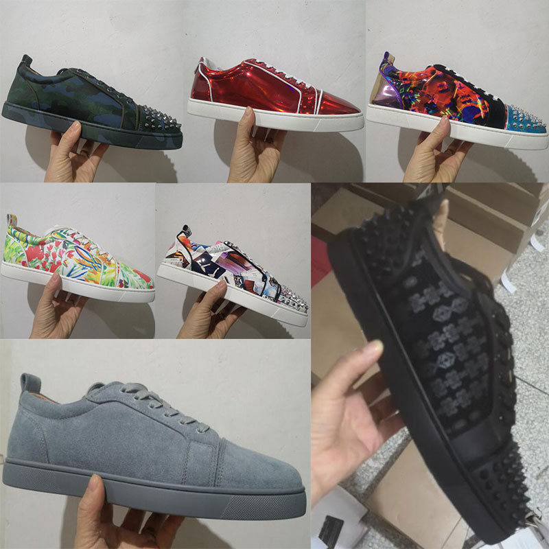 

red sneakers men women casual Luxurys Designer shoes low top White leather Black navy suede Camo green studded spikes mens fashion trainers