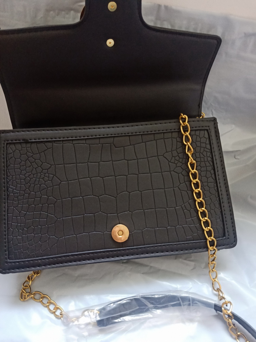 

new fashion Korean version foreign style One Shoulder Messenger Bag versatile ins net red chain small square