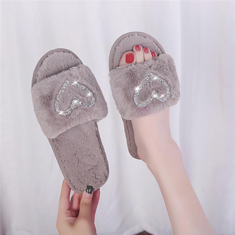

Winter Slippers Faux Fur Shoes Women Fluffy Fur Slides Winter Warm Home Slipper Indoor Furry Plush Shoes Bedroom Floor Slide A40, Black