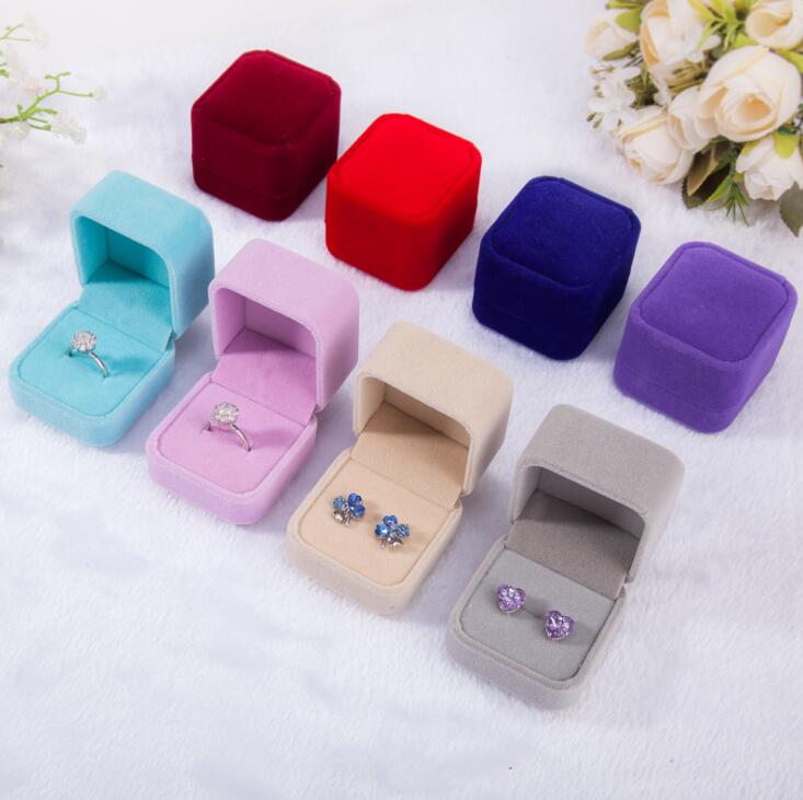 

11 Colors 55*50*43MM Velvet Jewelry Gift Boxes For Rings Wedding Engagement Couple Jewelry Packaging Square Show Case Box