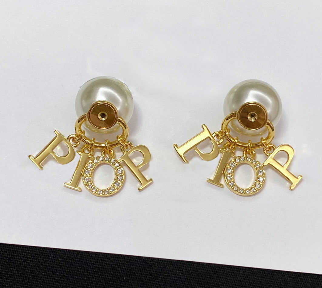 

Fashion pearl stud lady earrings Women for Party Wedding Lovers gift engagement Jewelry With BOX