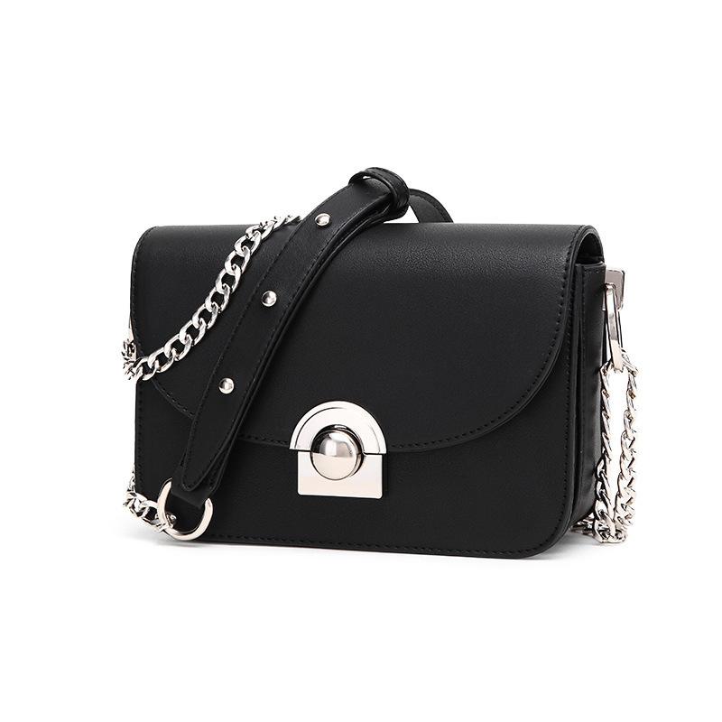 

Chain one-shoulder oblique cross-girl bag 2021 fashion trend lock small square bag, Black