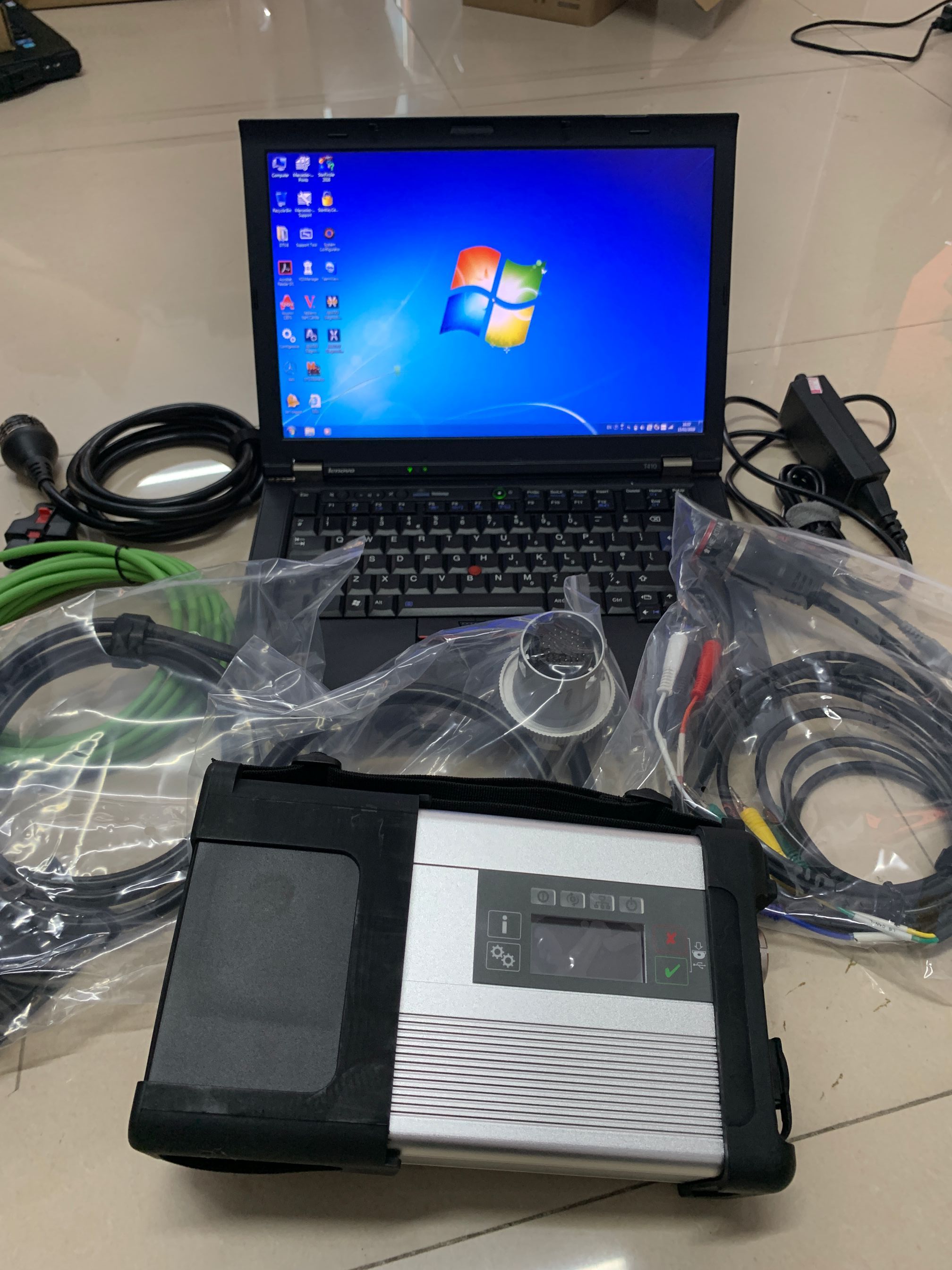 

mb star sd connect c5 diagnos tool vediamo d630 laptop for cars trucks 12v and 24v ready to work