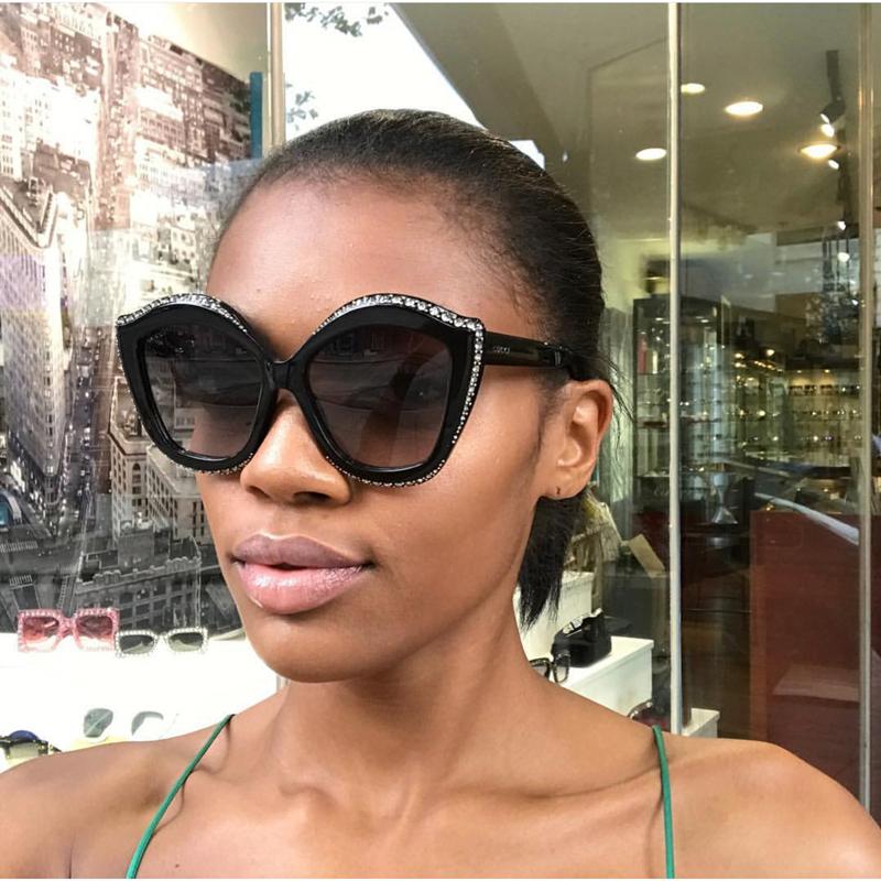 

Lip Shape Diamond Sunglasses Women Brand Designer Luxury Crystal Sun Glasses Gradient Rhinestone Lens OVersized Eyewear UV400