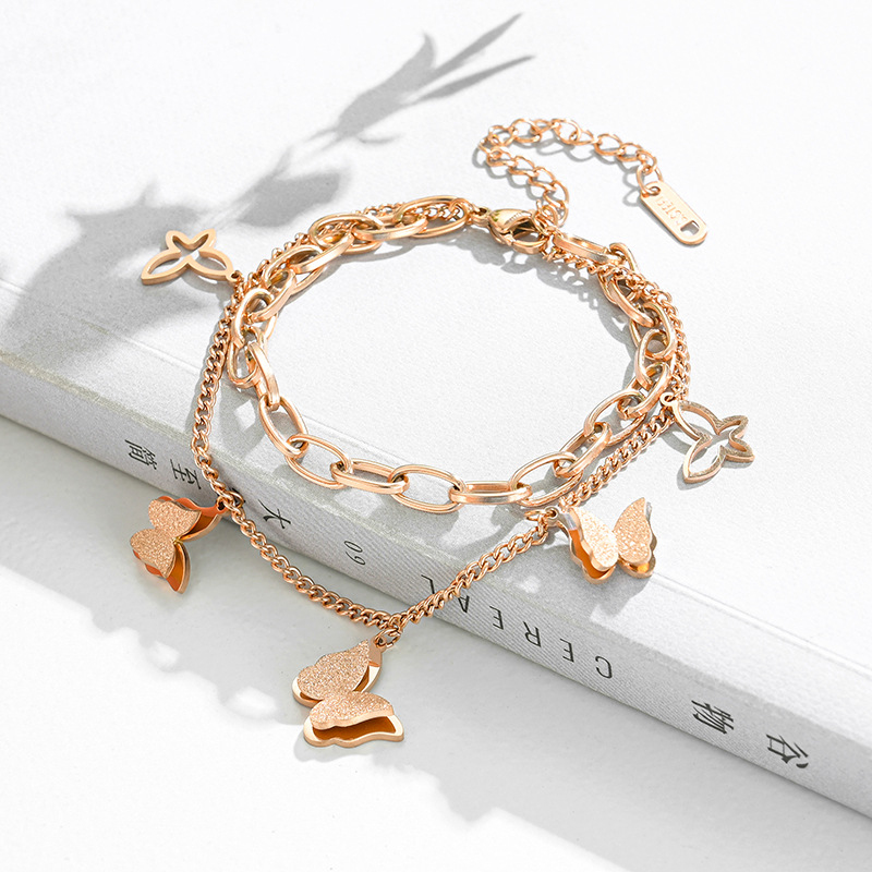 

Classic Design Multilayered Clover Butterfly Charm Bracelet Good Lucky Jewelry for Women Gift