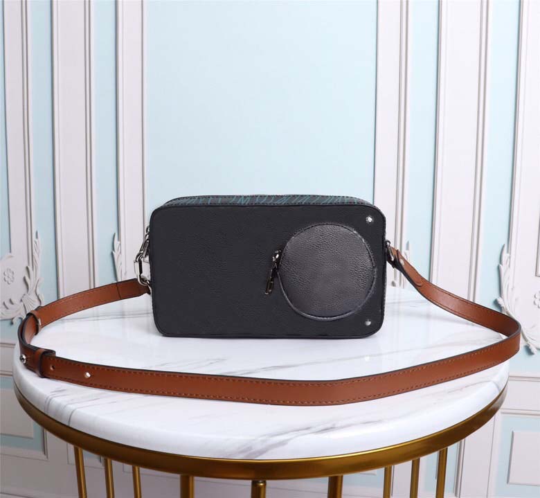 

VOLGA ON STRAP designer men shoulder bag cross body messenger bag high quality camara bag, As picture