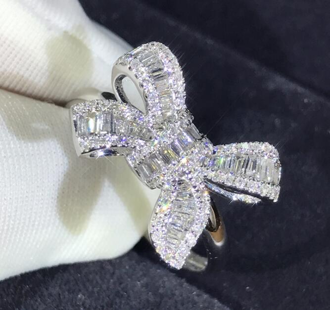 

Fashion Lovely Bow Design Rings for Wedding Shining Crystal Luxury Ring with CZ Diamond Stone for Women