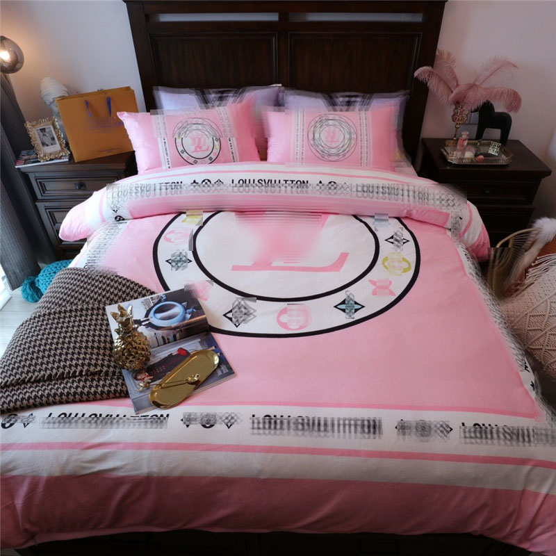 girly queen size bedroom set