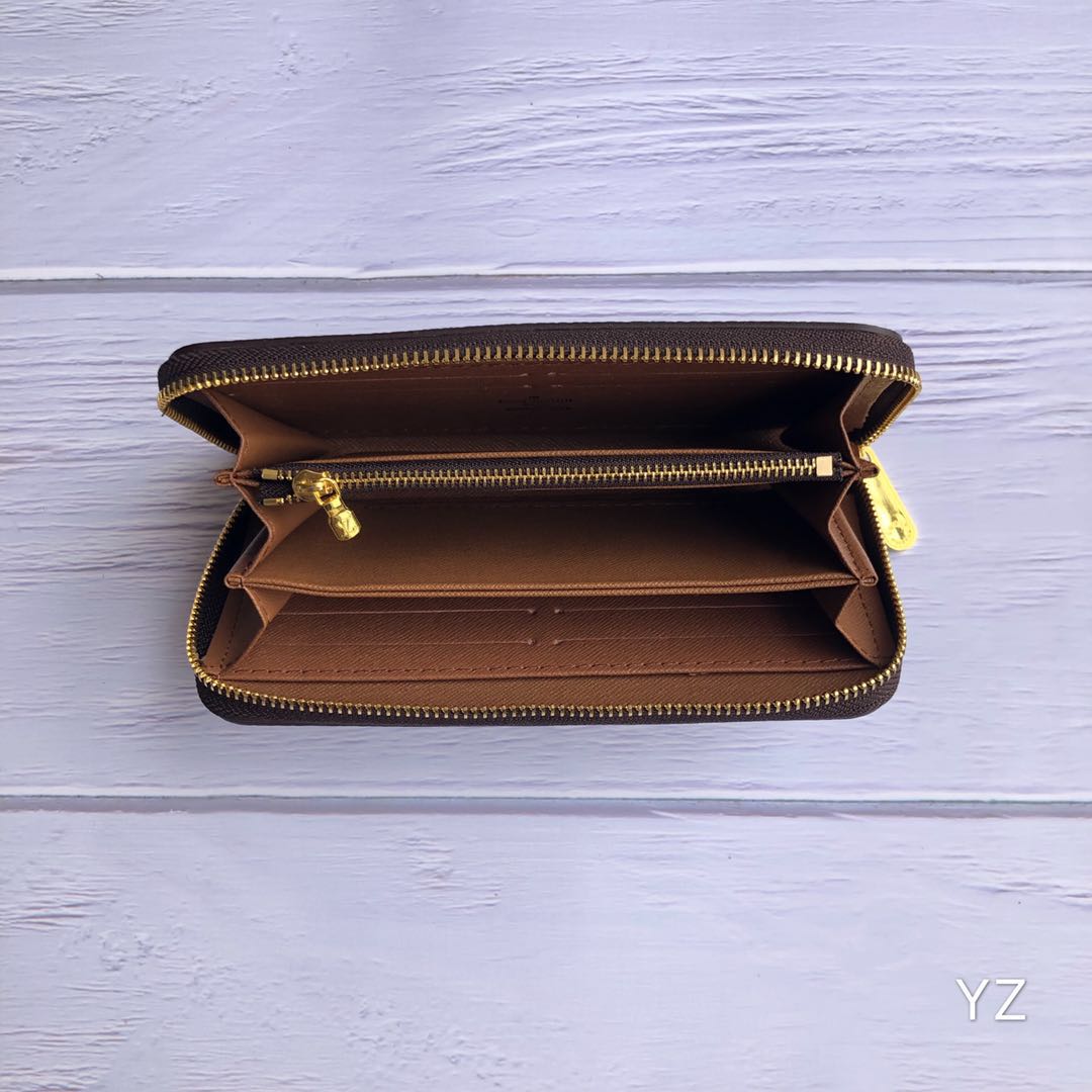 

S2021 new leather soft leather long section of the credit card package men and women wallet fashion leisure card folder wallet, Red;black