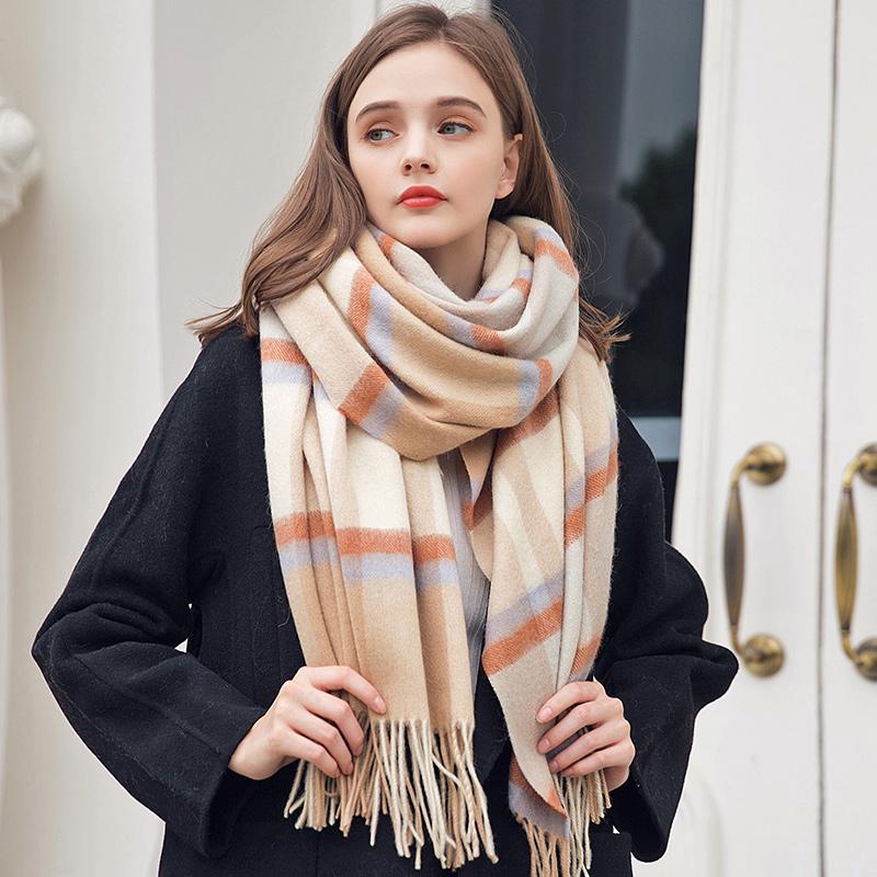 

2020 New Winter Pure Wool Scarves for Women 100% Real Wool Plaid Tassels Wraps Shawls for Ladies Warm Soft Comfortable Scarf
