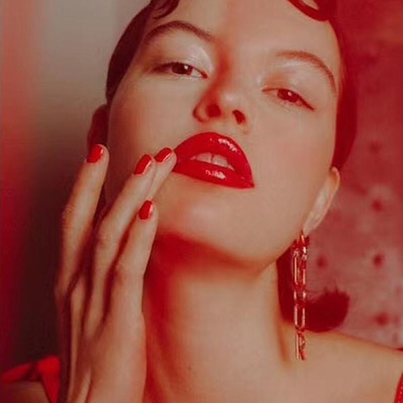 

Fashion Brand Red Rhinestone Letters Dangle Earrings for Women Jewelry Pub Club Style Statement Earrings Accessories Wholesale