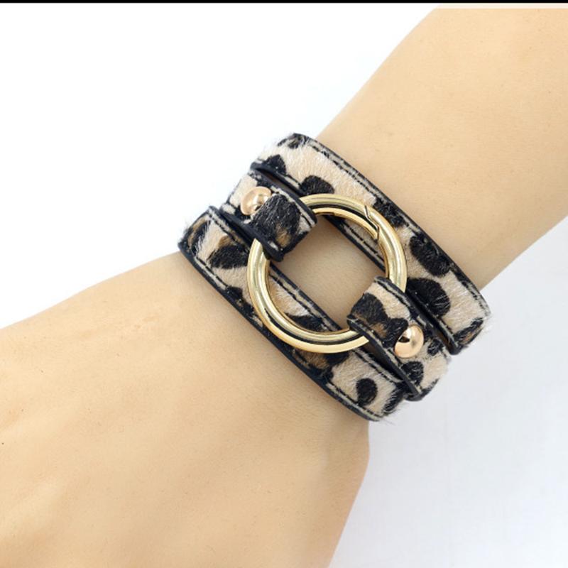 

Europe fashion Big Leather Bracelet Simple All-Match O Word Chain Bracelet For Women Sexy Leopard Multilayer Leather