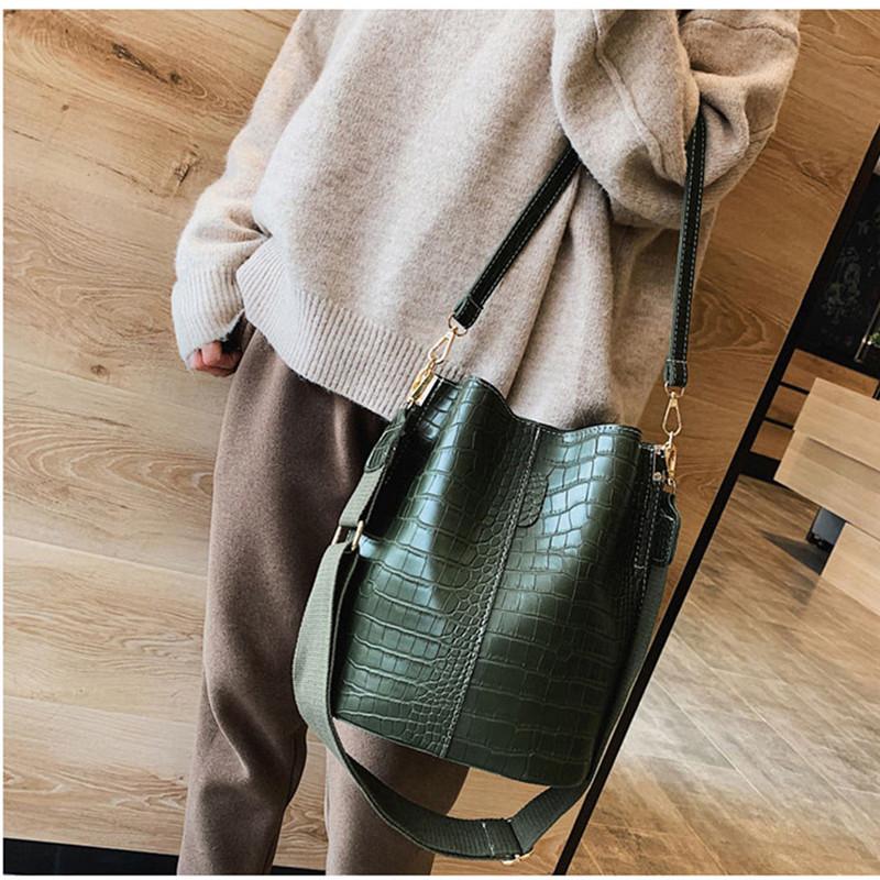 

Vintage leather Stone Pattern Crossbody Bags For Women New Shoulder Bag Fashion Handbags and Purses Zipper Bucket Bags 474685, Green