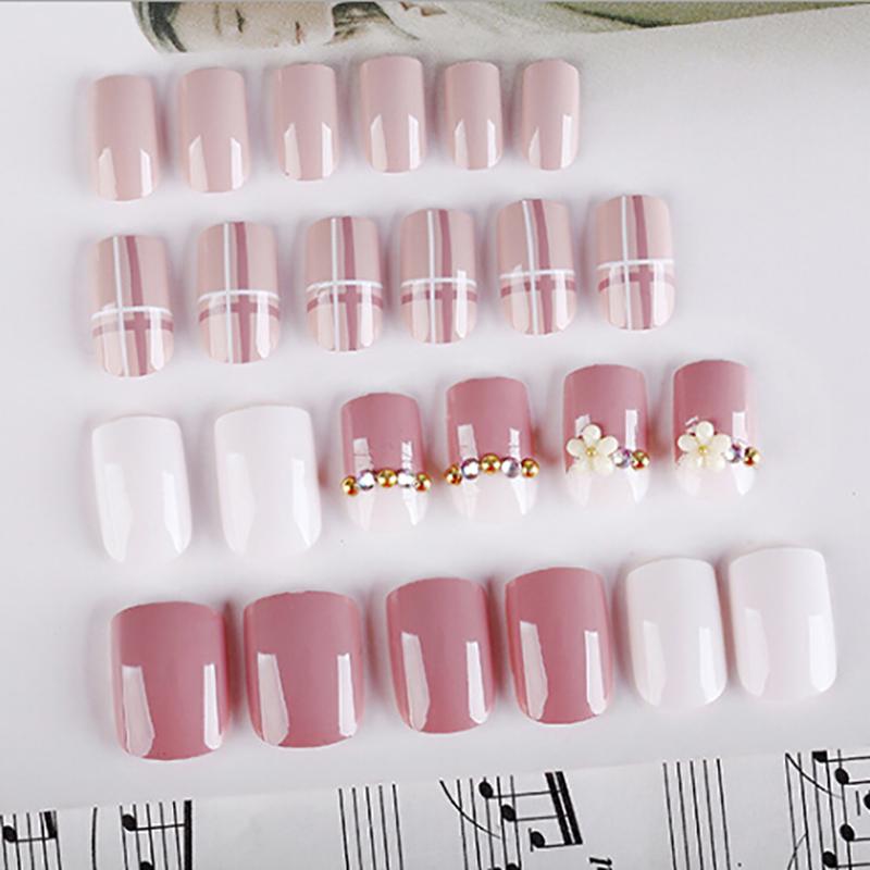 

24Pcs Gold Flower/Silver White And Carved Hollow False Nails Acrylic UV Gel Full French Fake Nail Art Tips Tools 3 Styles