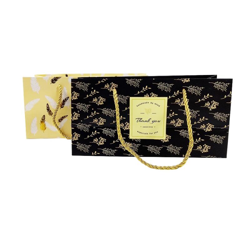 

10 Pcs/lot 26x13cm New Upscale Leaf Feather Bronzing Pattern Paper Bags With Handle For Gifts Party Wedding Favors Thank you