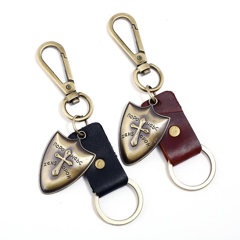 

Fashion Punk Metal Keychains Cross Shield Pendant Vintage Leather Jesus Car Key Chain Retro Rings Accessories Women Men Jewelry