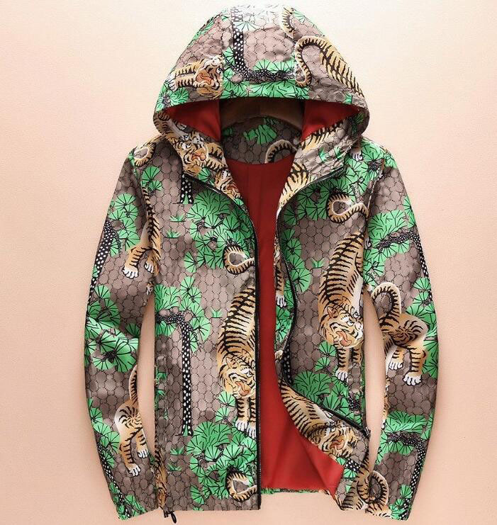 

New Spring Autumn Fashion Slim Fit Young Men Hooded Jacket Tiger Print Thin Jackets Casual Windbreaker Top Quality0, Green