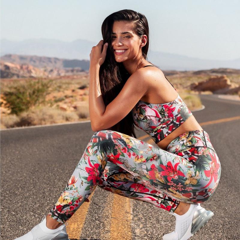 

2 Piece Printed Yoga Set Gym Clothing Sleeveless Bra Top Workout Running Leggings Fitness Sports Suit Female, Photo color