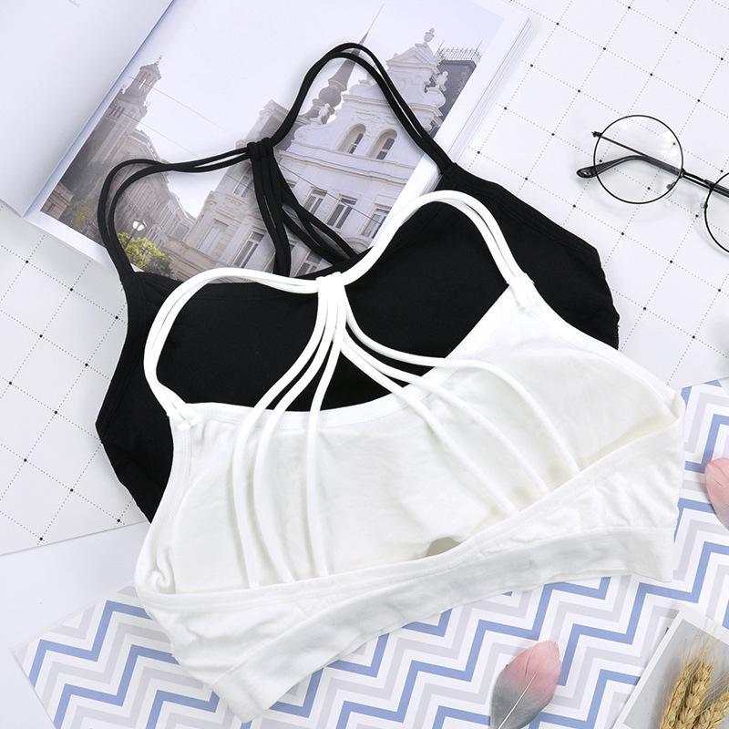 

WANAYOU Women Cross Strap Sports Bras Running Jogging Gym Stretch Padded Tank Top Seamless Athletic Fitness Yoga Sports Bra Top1, Black