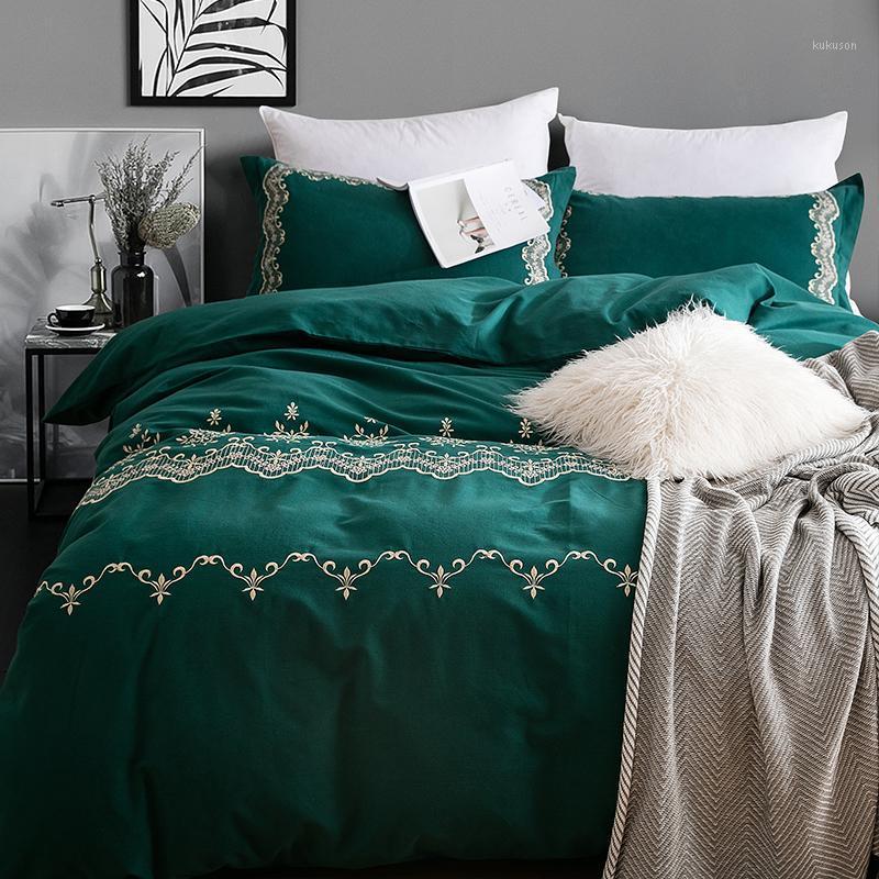 

4-Pieces 100% cotton Embroidery lace Luxury Bedding Set King Size Queen Solid Color Bed Set Duvet Cover Bed Sheet1