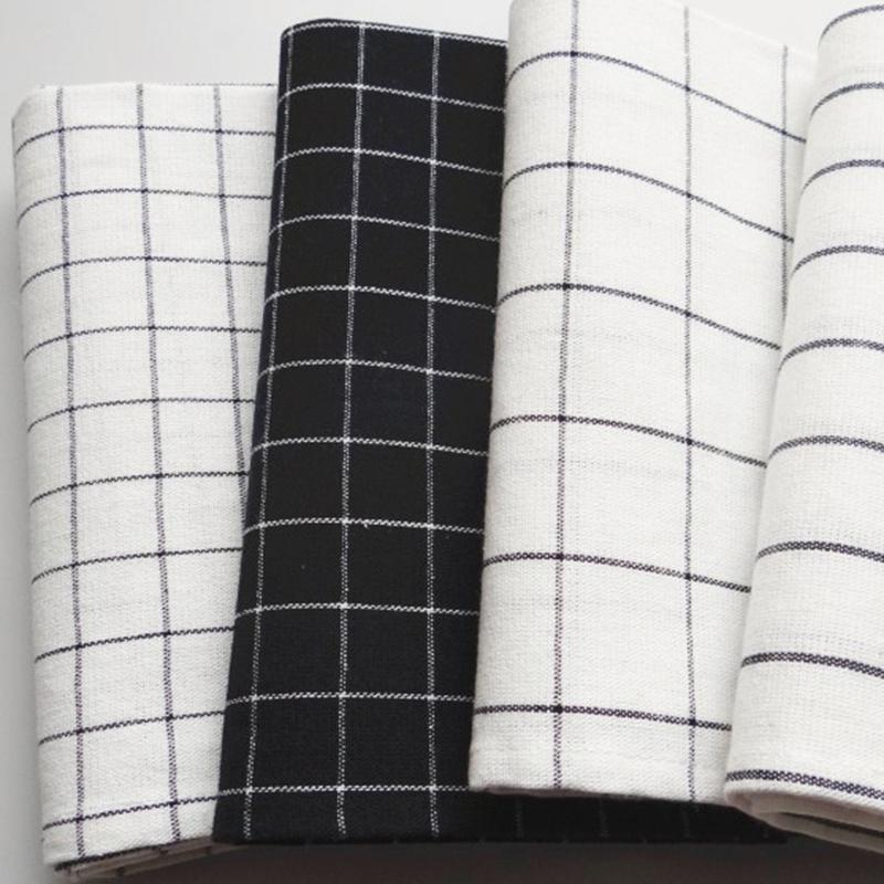 

2pcs/bag Black and white not faded gourmet napkin Korean style photo background cloth home kitchen towel scouring cloth rag1