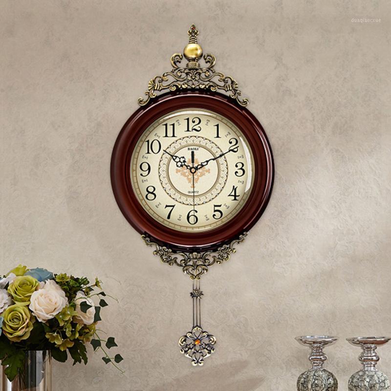 

Large Art Metal Creative Glass Wall Clock Modern Design Home Decor Silent Vintage Nordic Clock Klok Wall Clocks London WBY0441