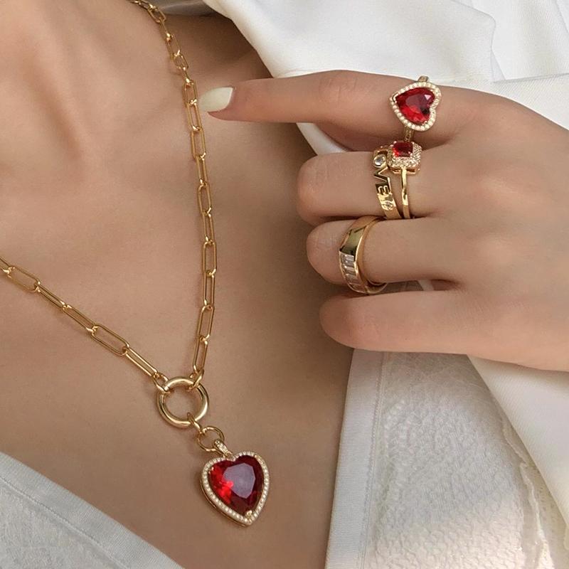 

Chokers Timeless Wonder Gorgeous Stone Cut Heart Necklace Women Jewelry Punk Ins Boho Top Designer Party Bontique Rare Set Kpop 5432