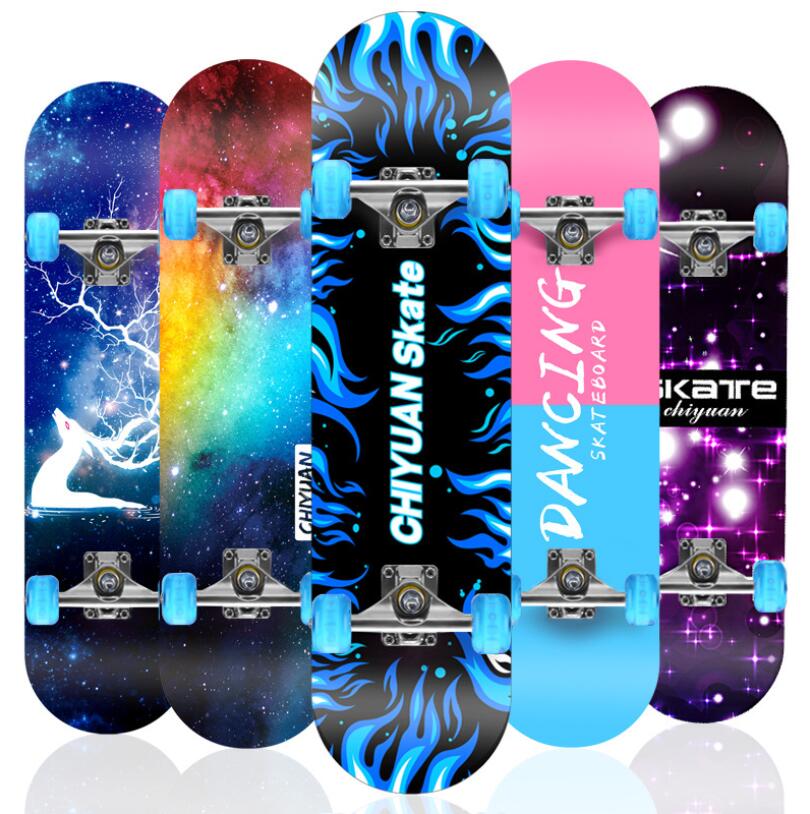Four wheel Skateboarding beginners men and women double lift Maple plank road adult children teenagers professional scooter-image-649312627