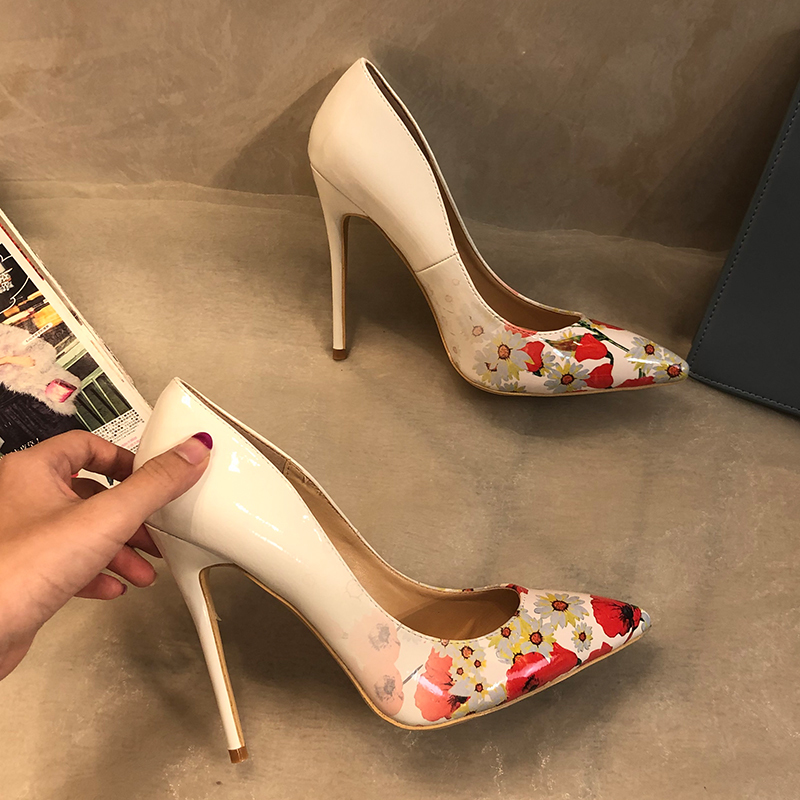 

Shipping of Free Fashion Ladies White Flower Bombs Printed Toe Pointy High Shoes 12 10 8 Cm Size Big 43 Broken Heels Laq1, 33