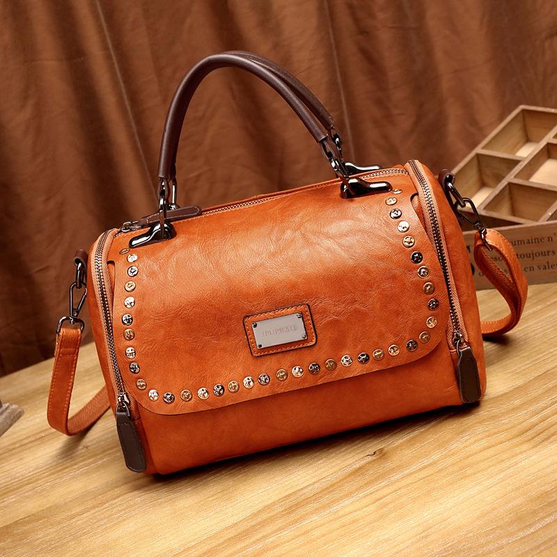 

2021 New Arrival Fashion Woman Bag for Ladies Retro PU Leather Bag Female Tassel Zipper Crossbody Bags,Versatile soft bags, Black