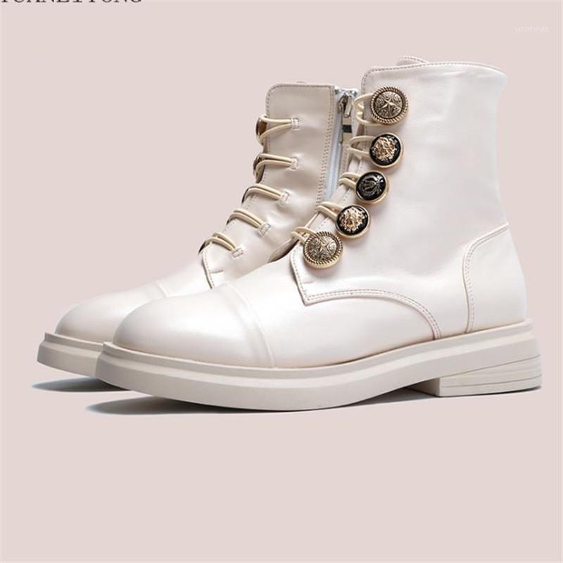 

New single lane retro fashion in winter 20211, Black