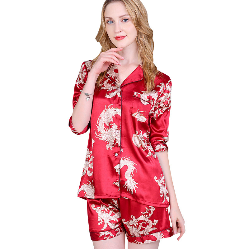 

2021 New Chinese Style Summer Set of Silk Pajamas for the Women Turn Down Collar Female Imprint Half-sleeve Pyjamas Ukem, Champagne