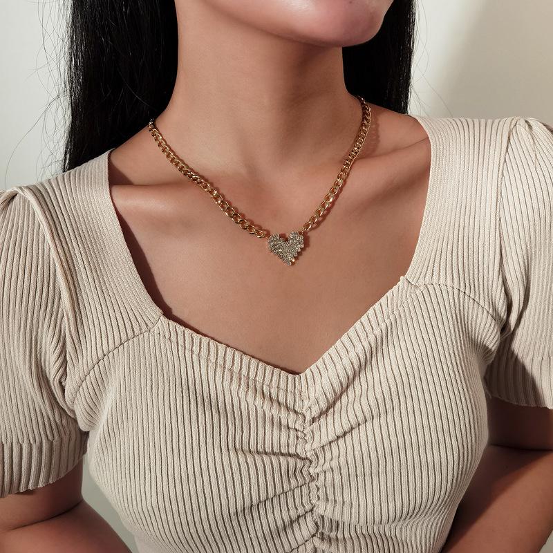 

TIMEONLY Minimalist Full Rhinestone Love Heart Necklace for Women Girl Gold Color Chunky Cuban Chain Pendant Chokers Necklaces