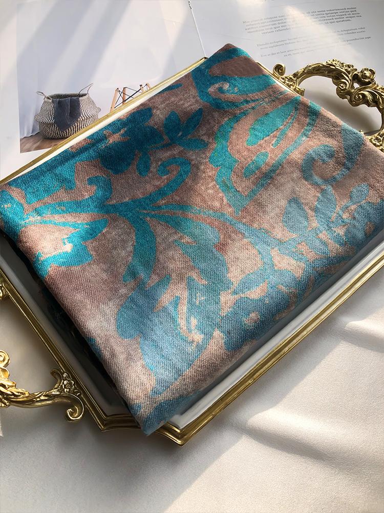 

Warm Soft Shawl 2020 Autumn and Winter Thin Fashion Enlarged Wrap Women 100% Cashmere Scarf 200-100CM