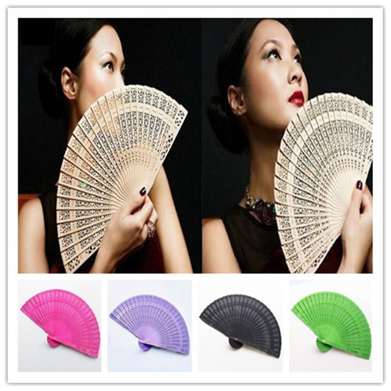 

Folding Fans Sandalwood Fan Openwork Carved Wooden Fan Wedding 20cm Dance Performance Ventilateurs pliants Z917