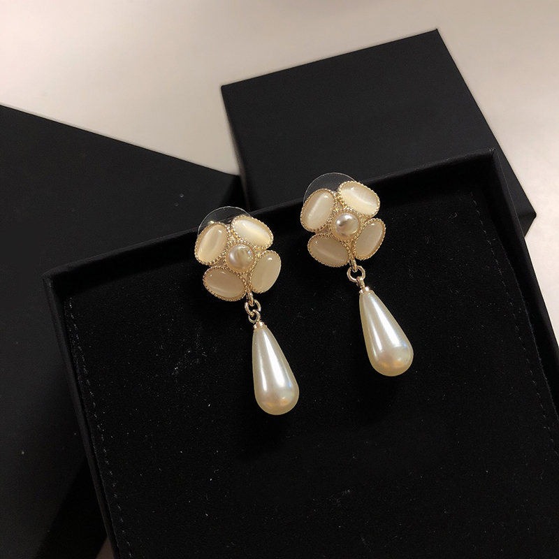 

Stud Women's Designer Earrings Flower Water Drop Pearl Pendant 925 silver needle Luxury Earring wholesale
