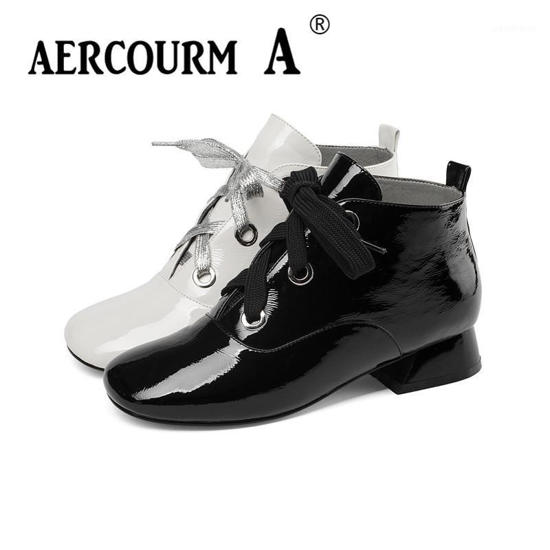 

Aercourm A 2020 Autumn Women Low Heel Ankle Boots Black Riband Shoes Short Plush Boots Patent Leather Shining Size 34-431