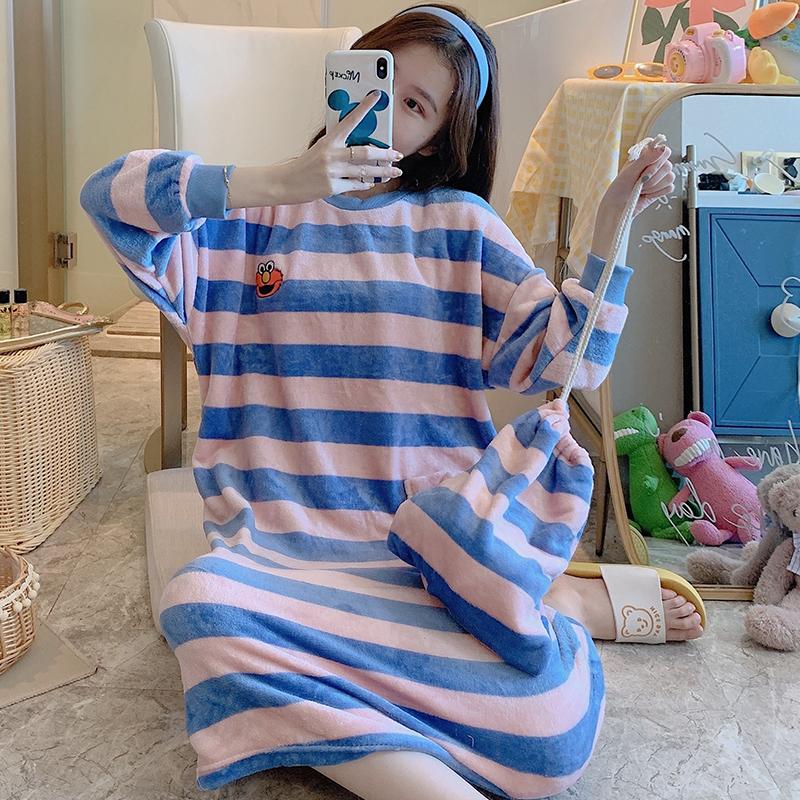 

Flannel nightgown princess Women long sleeved stripe Nightdress Autumn Winter Cute Robe Female Thick Warm Dress Women Sleepwear, 0110