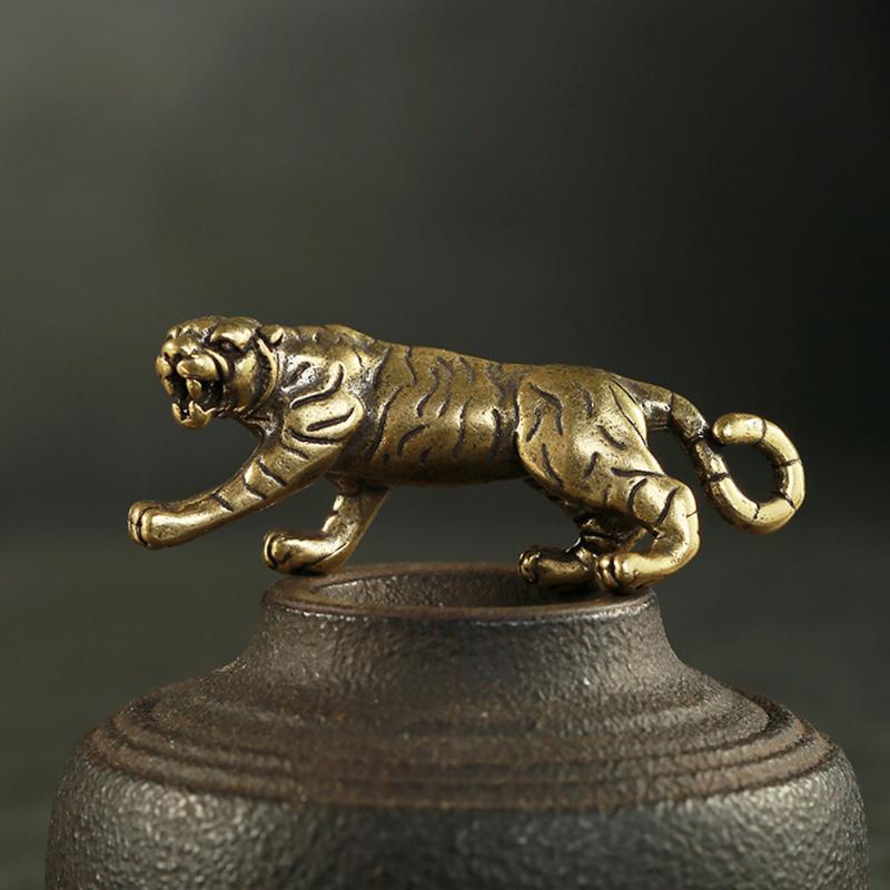 

Pure Brass Solid Vintage Old Tiger King Of Beasts Decorative Ornaments Pure Brass Solid Retro And Old Tiger Ornaments
