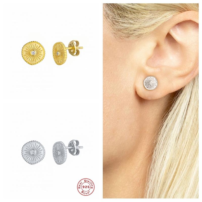 

GS 925 Sterling Silver Elegant Small Round Plate Stud Earrings for Women Clear Cubic Zircon Sunlight Ear Stud Jewelry Gift