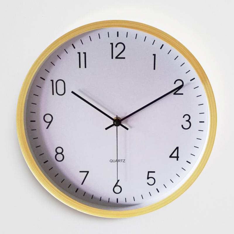 

12 Inch Brief Hanging Wall Clock Imitation Wood Texture Plastic Mute Needle Digital Round Watch Clocks Household Modern Decor
