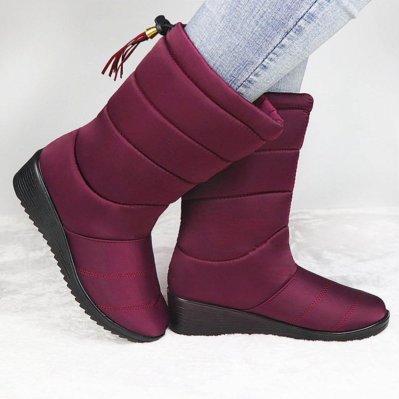 

Winter mid-calf snow warm-skinned dwaterproof water shoes women's mujer boots, Black